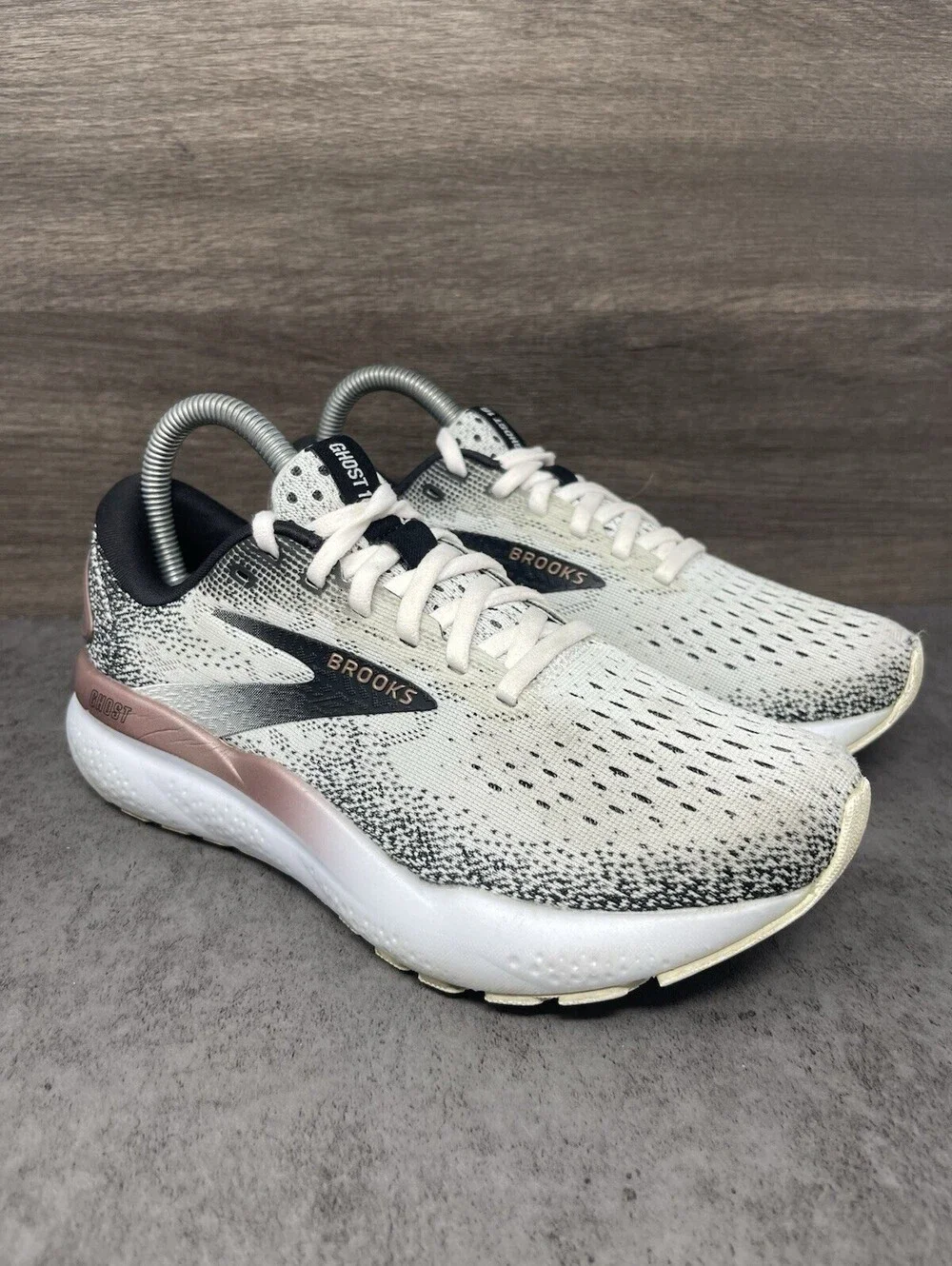 Brooks Ghost 16 Womens Size 6.5 Running Walking Athletic Shoes White Rose Gold